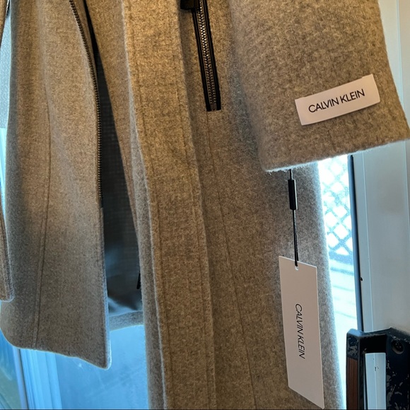 Calvin Klein jacket - Picture 6 of 7